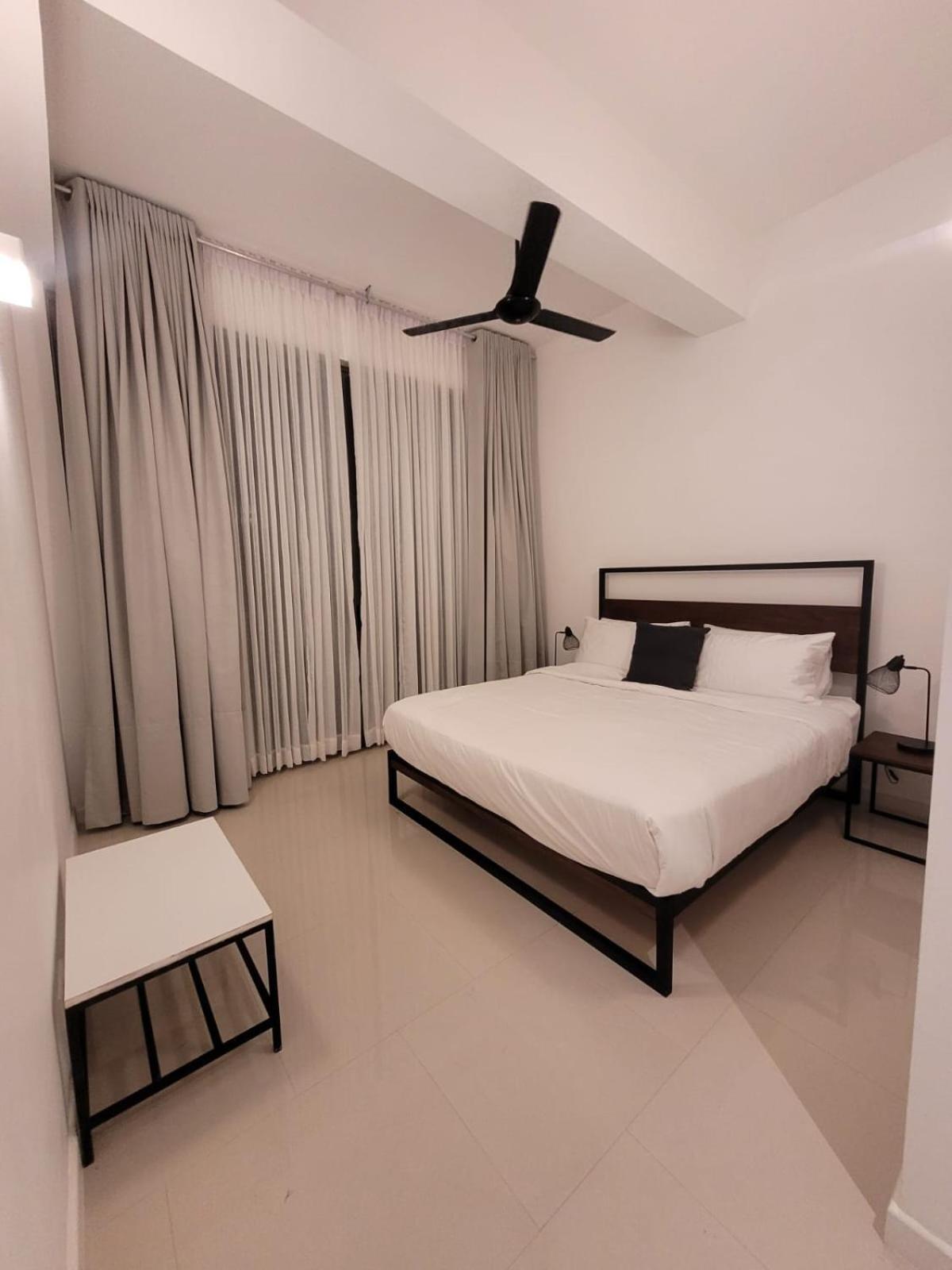 Hasara Oceanfront Apartments Galle Zewnętrze zdjęcie